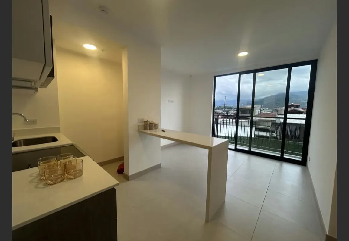 12389 / Apartamento / Alquiler / Sky House / A estrenar / Pet friendly