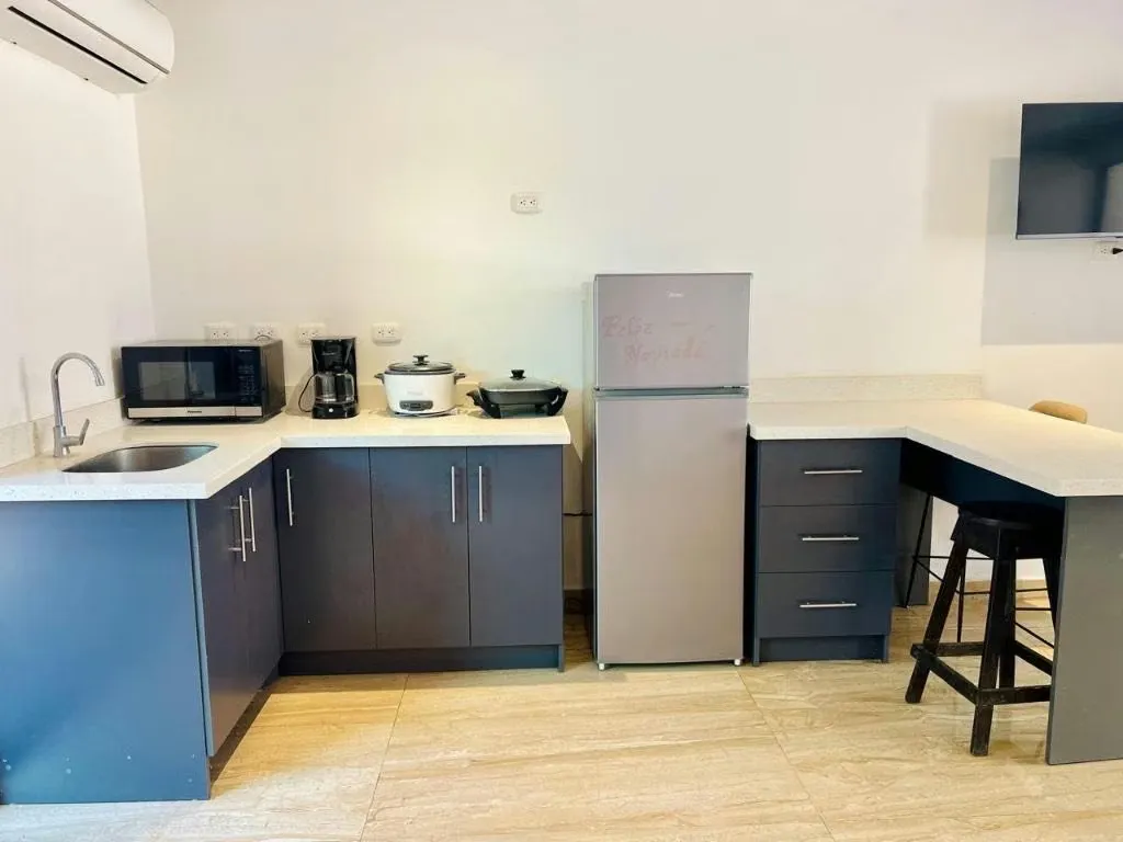 **APARTAMENTO EN ALQUILER – HUACAS**