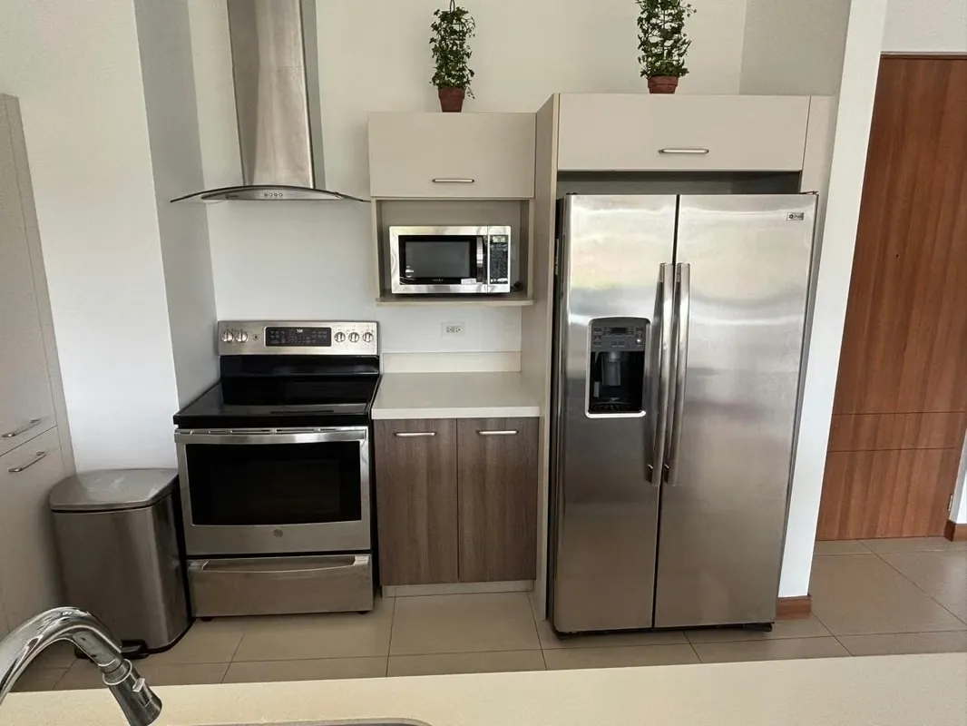 Apartamento Amueblado en Distrito 4 Guachipelín de Escazú