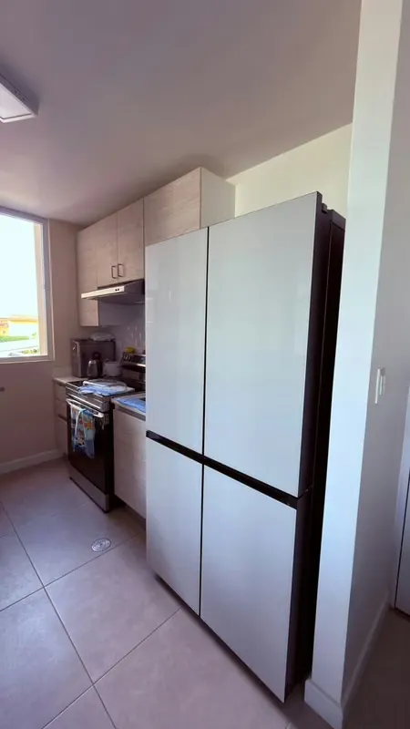 Ubicado en el prestigioso Condominio Monte Alto, este espectacular apartamento es el refugio ...