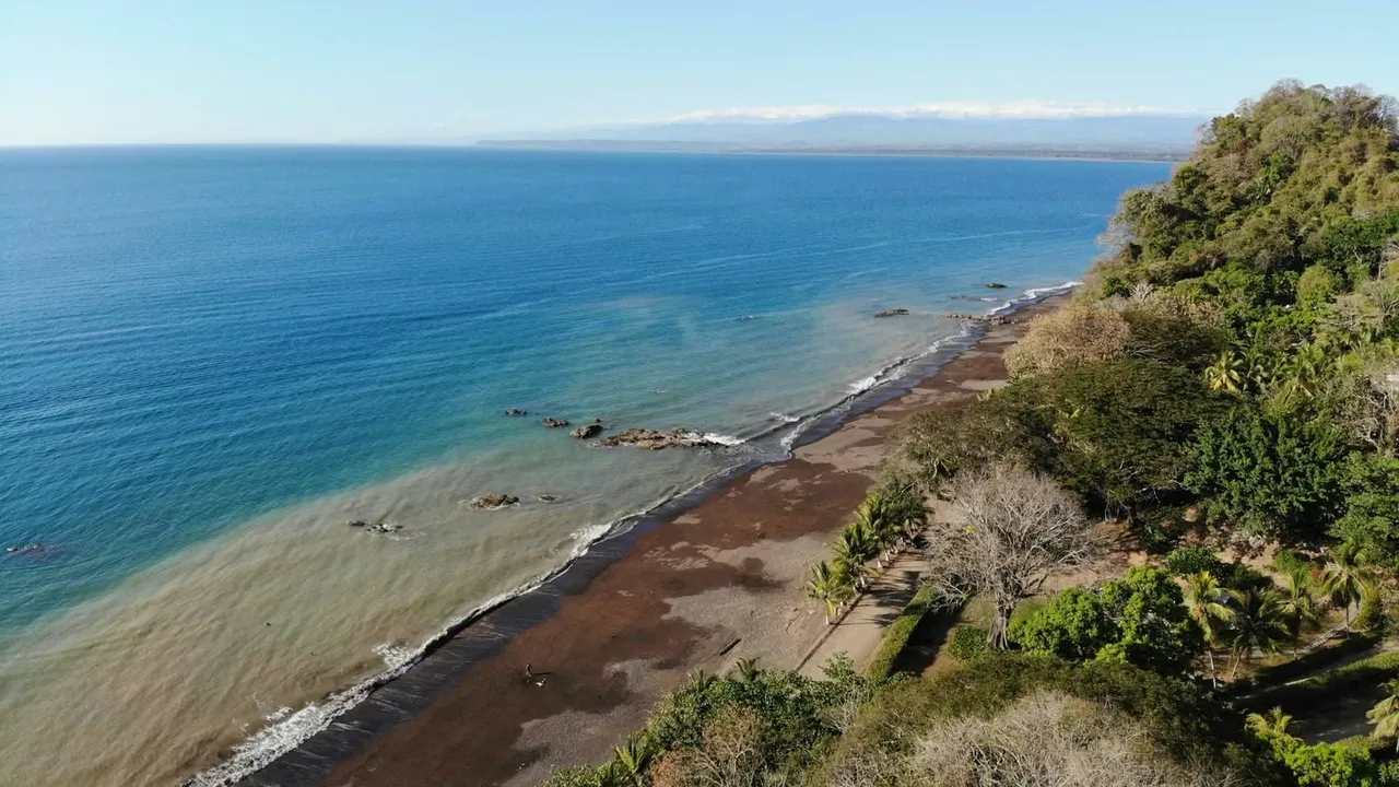 Magnífica Oportunidad de Inversión en Playa Agujas-Pacifico Central Costarricense-