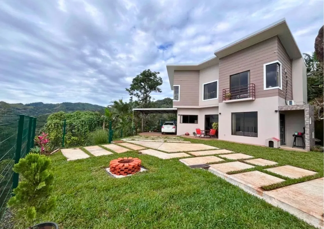 Home for Rent in Estanquillos, Atenas