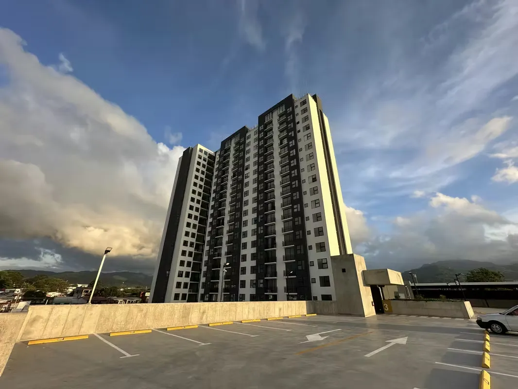Apartamento Nuevo en SkyHouse Paso Ancho