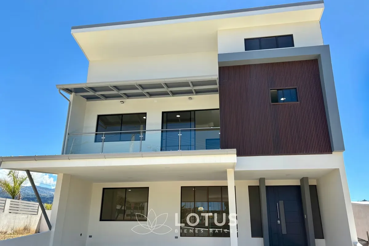 House for sale in Condominio Acqua, CODIGO AJ027