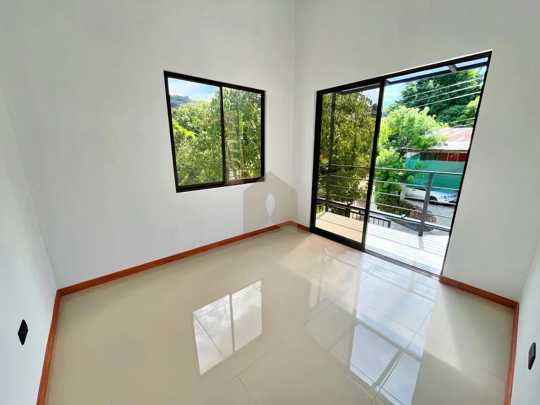 Casa a la venta en Aserrí San Gabriel