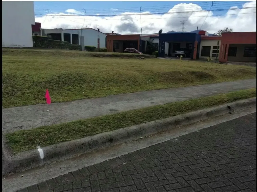 Land for sale in Tres Ríos 02