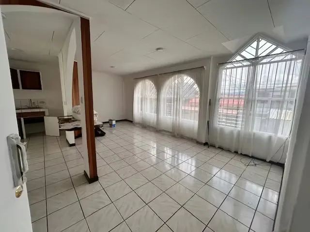 ALQUILER DE APARTAMENTO EN SAN JUAN DE TIBAS