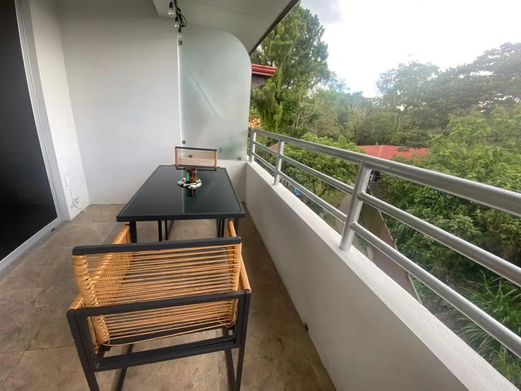 14912 / Apartamento / Alquiler / La Floresta / Acabados de lujo / Amenidades