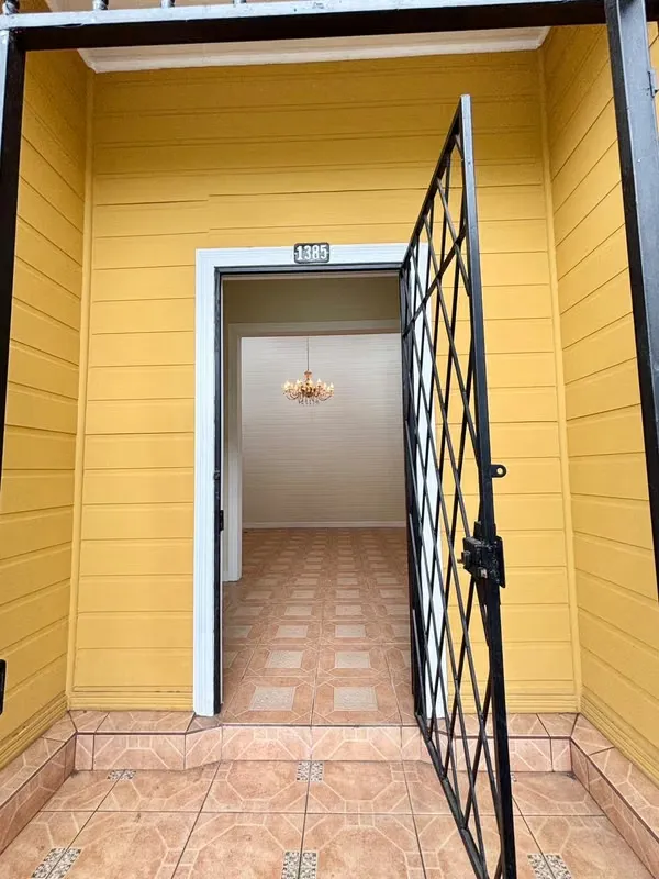 Alquiler | Hermosa Casa Vintage en Barrio Otoya | Techos Altos y Luminosos