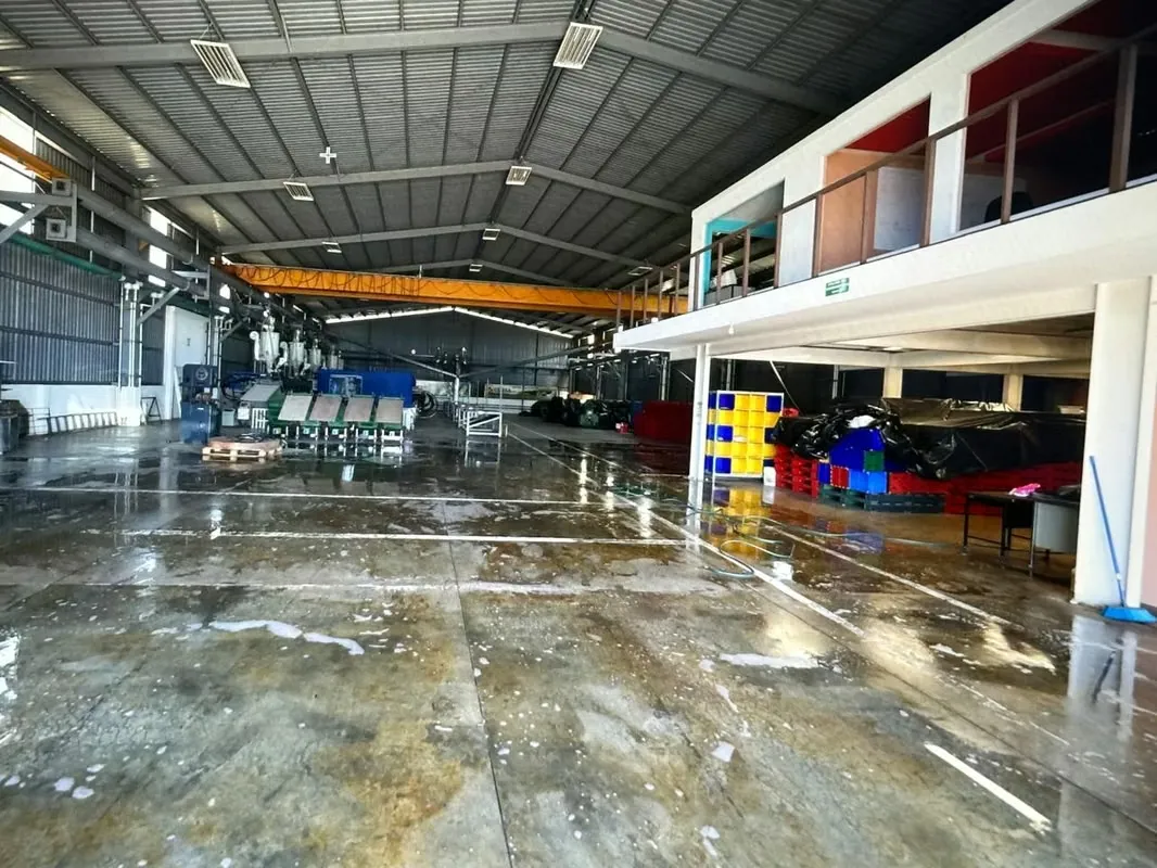 INDUSTRIAL WAREHOUSE FOR SALE WITH LARGE LAND IN SANTA BARBARA, HEREDIA