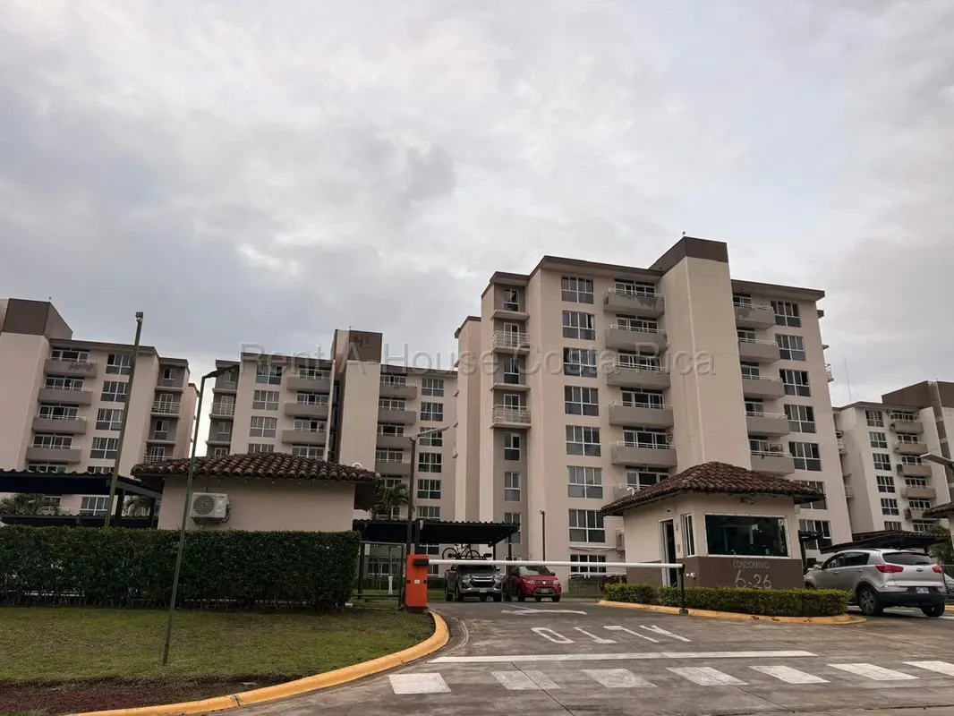 Venta apartamento 3 habitaciones con parqueo techado #26-1953 GS
