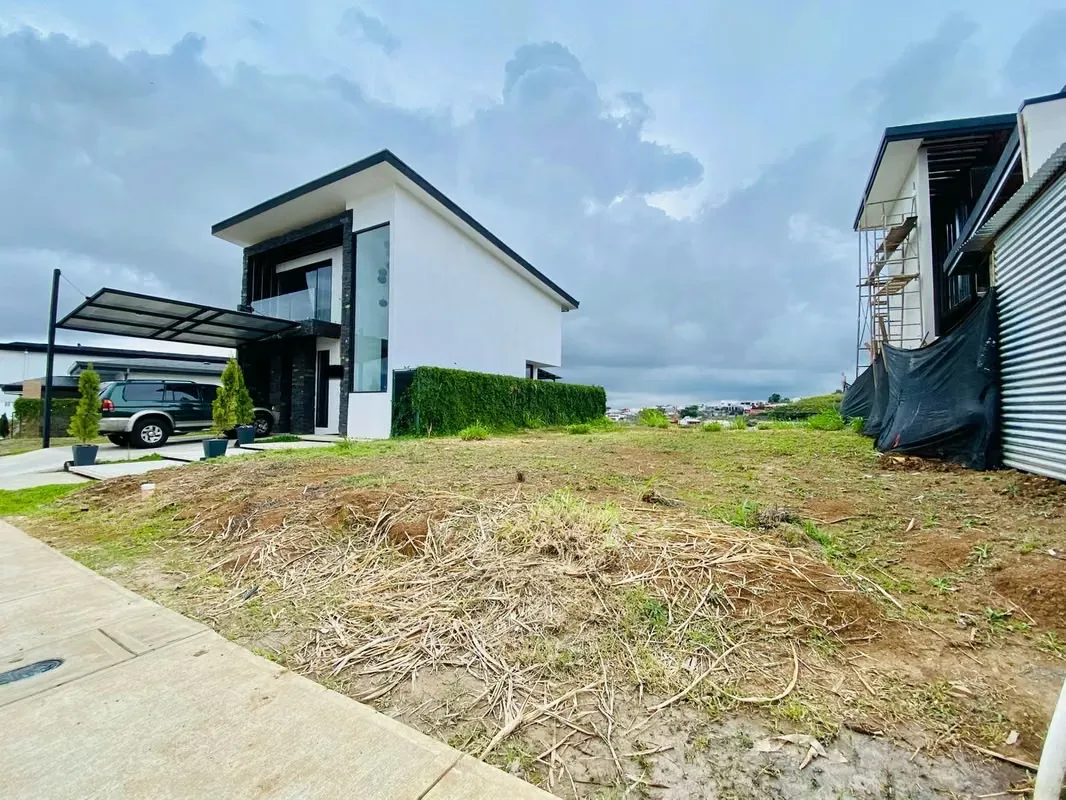 Lot for sale in Moravia READY TO BUILD