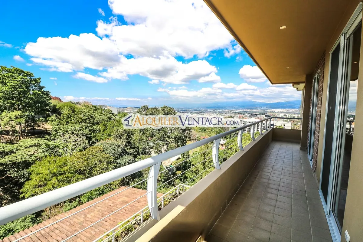 For Sale – Luxury Apartment in San Rafael of Escazu
