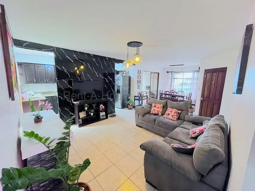 Sale of the house in Guadalupe Downtown