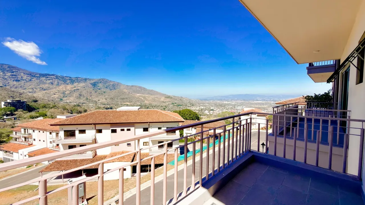 VENTA DE APARTAMENTO EN CONDOMINIO VISTA AL VALLE - SANTA ANA*