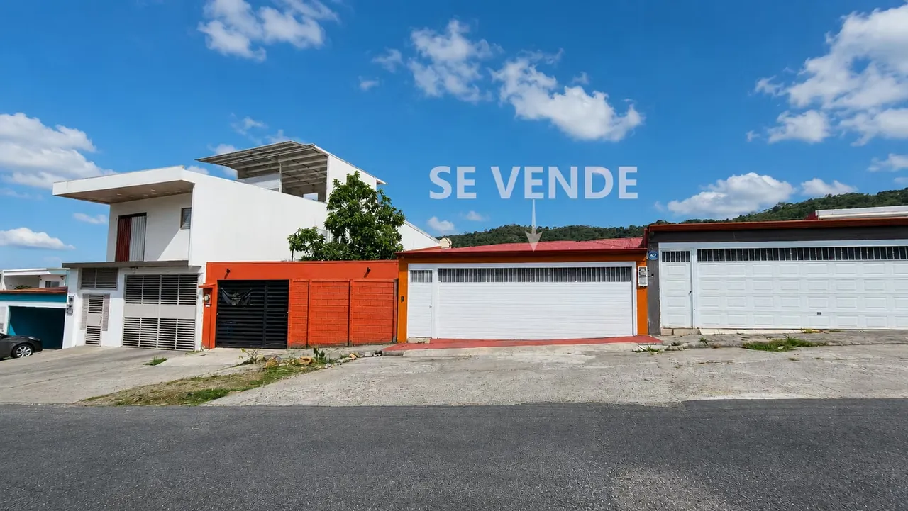 Venta de casa en Aserrí Centro, Barrio María Auxiliadora